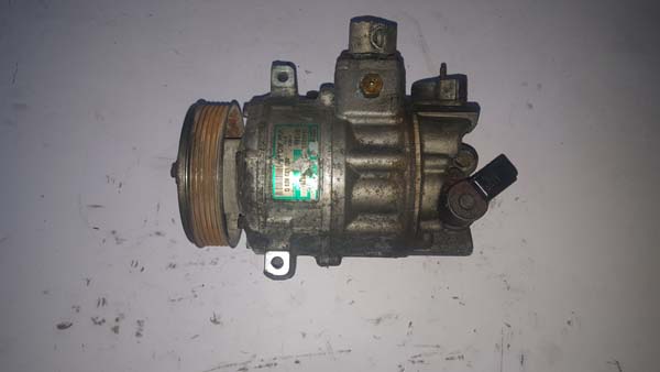 volkswagen caddy 2004-2011 çıkma yedek klıma komprösörü